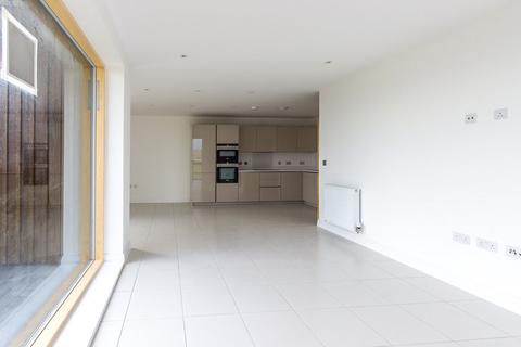 118 Hobson Avenue, Trumpington, Cambridge, CB2 9BE