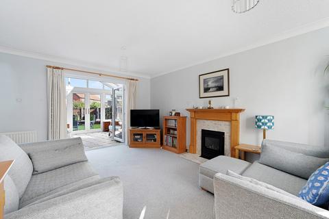 114 Pollards Green, Chelmsford, CM2 6UL