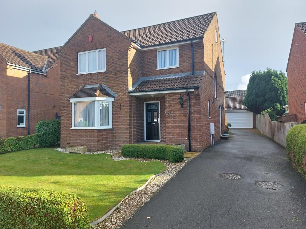 Newby Farm Road, Newby, Scarborough 3 bed detached house £385,000