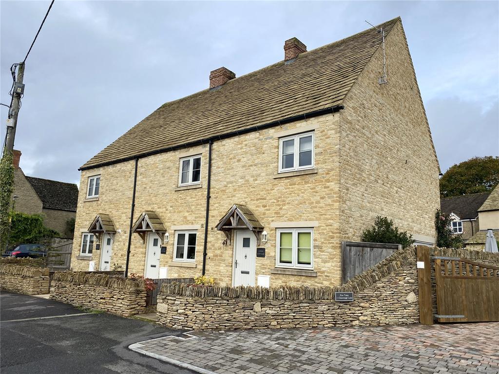 Chavenage Lane, Tetbury, GL8 3 bed semidetached house £1,500 pcm (£