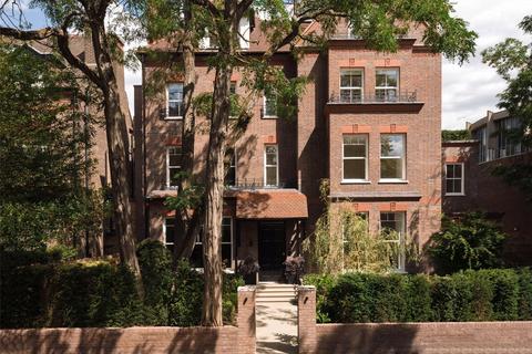 2 bedroom flat to rent, Maresfield Gardens, Hampstead, London