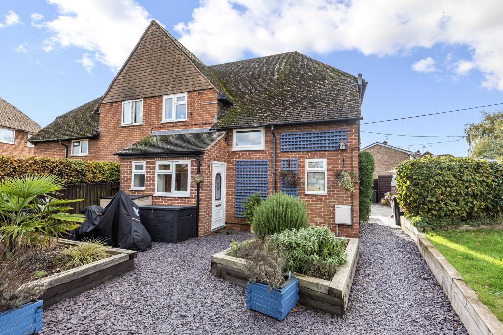Long Wittenham, Abingdon, OX14 3 bed semidetached house for sale £