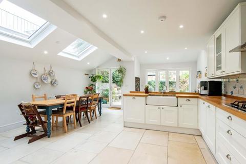 5 bedroom terraced house to rent, Mansfield Road, Hampstead, NW3