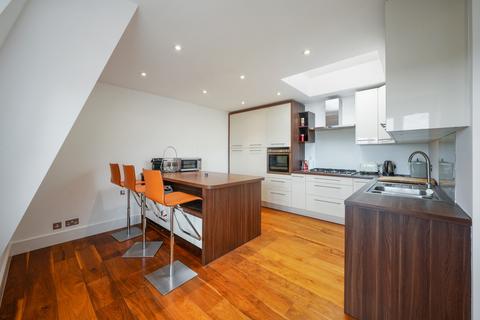 3 bedroom apartment for sale - Wellington Court, Wellington Road, St Johns Wood, NW8
