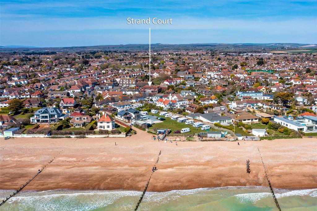 South Strand, East Preston, Littlehampton, West Sussex, BN16 2 bed apartment £475,000