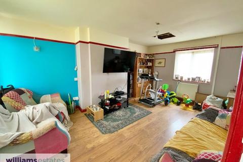 30 Bryn Garth, Penyffordd, Holywell, CH8 9HG