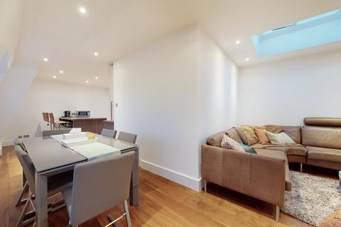 undefined, Wellington Court, 55-67 Wellington Road, St John's Wood, London, NW8