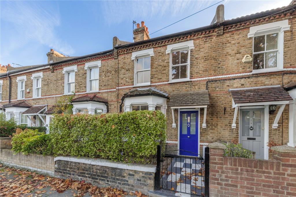 Hardy Road, Wimbledon, SW19 2 bed terraced house £2,600 pcm (£600 pw)