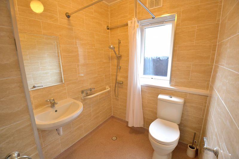 Downstairs shower