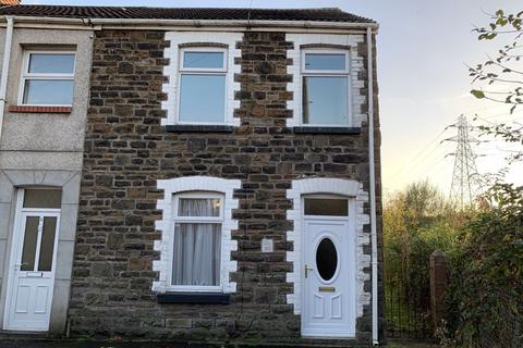 3 bedroom end of terrace house for sale - Howell Road, Neath, SA11 2HL