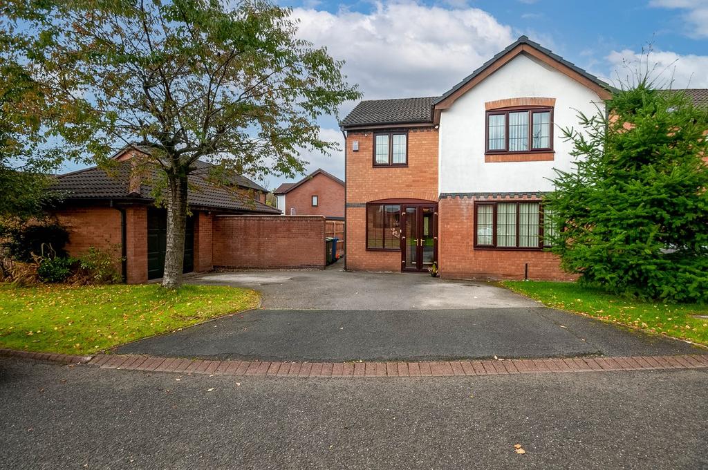 Applecross Close, Birchwood, Warrington, WA3 4 bed detached house for