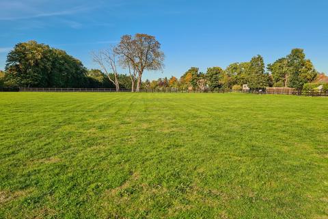 5 bedroom detached house for sale, Superb home with 4.25 Acres