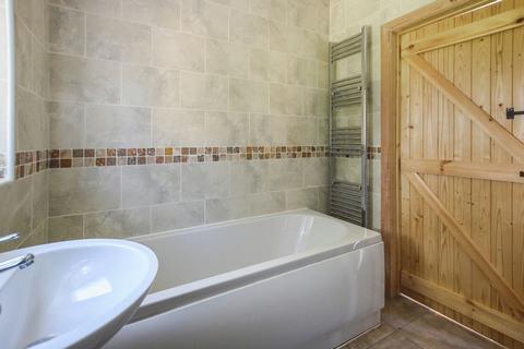2 Hall Lane, South Ockendon, RM15 6SH