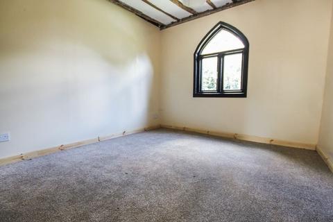 2 Hall Lane, South Ockendon, RM15 6SH