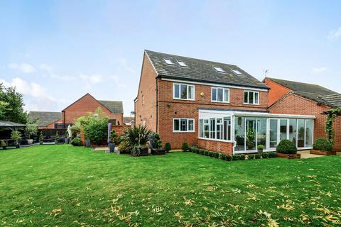 6 bedroom detached house for sale, Redwing Croft, Lower Stondon, SG16
