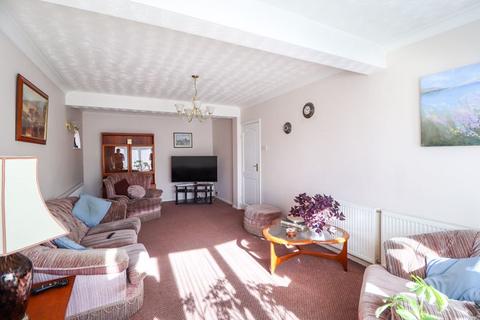 4 bedroom detached house for sale, Southwell Road, Benfleet