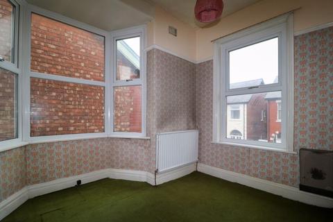 8 Manor Road, Blackpool, FY1 4EB