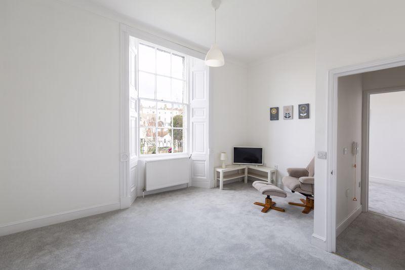 Royal York Crescent, Clifton Village 1 bed apartment for sale £145,000