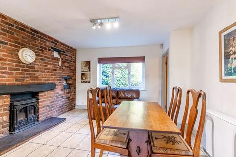 4 bedroom semi-detached house for sale - The Hyde, Kinver, South Staffordshire