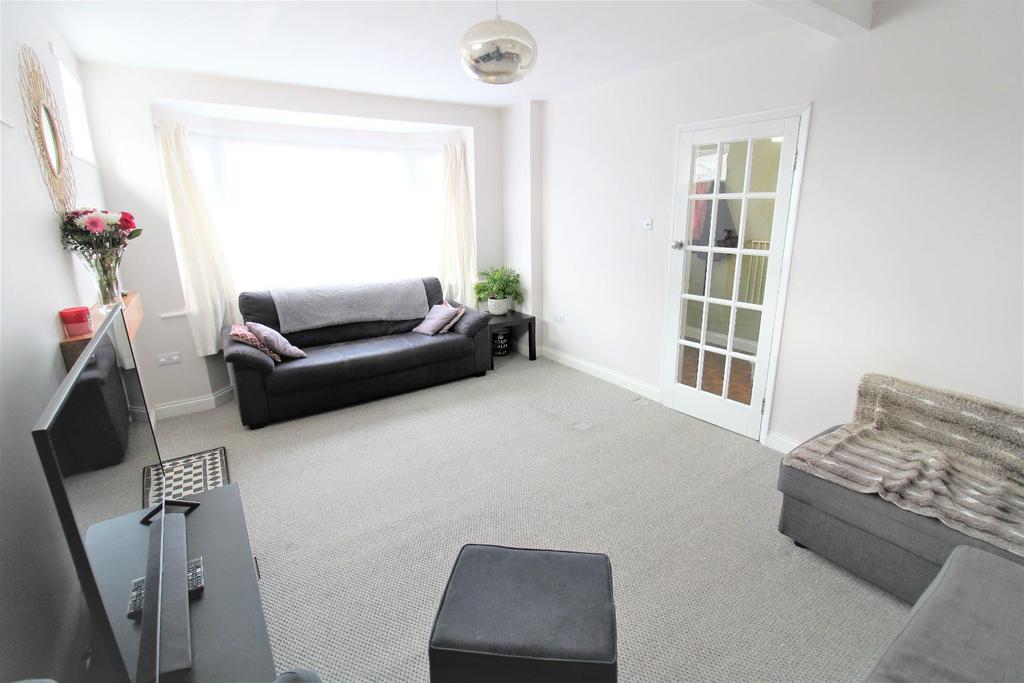 Mayplace Road East, Bexleyheath 4 bed semidetached house £575,000