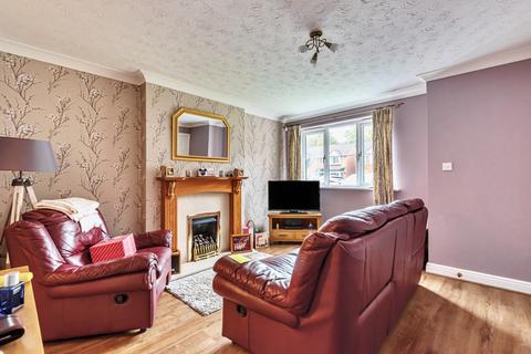 24 Beechcroft Close, South Hykeham, Lincoln, LN6 9NB