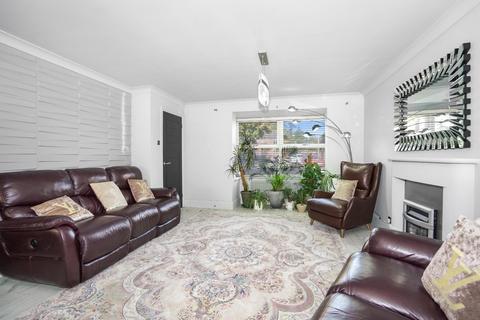 6 College View, Leeds, LS12 3LT