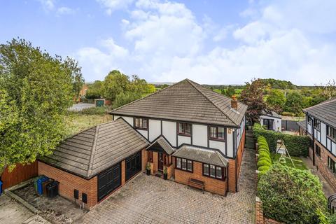 16 Corless Fold, Astley, Manchester, M29 7QR
