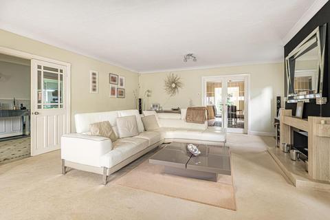 16 Corless Fold, Astley, Manchester, M29 7QR