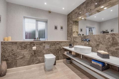 16 Corless Fold, Astley, Manchester, M29 7QR