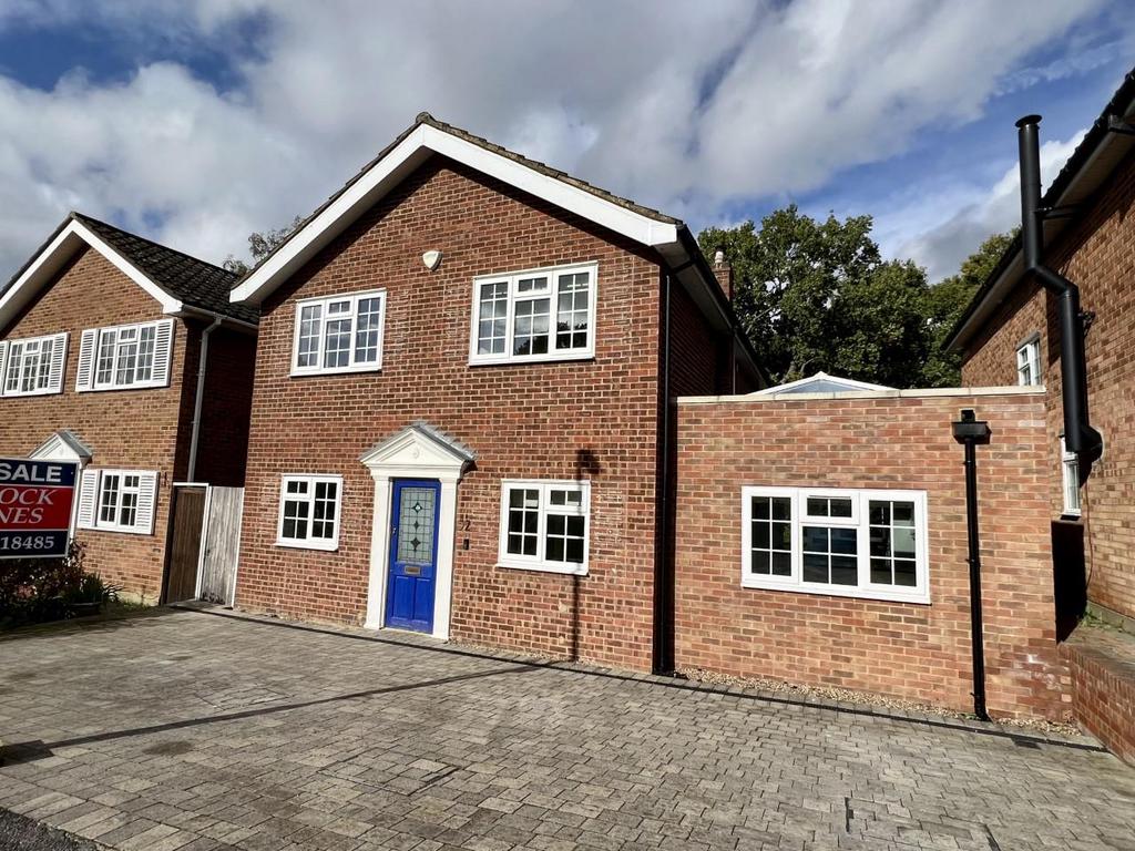Shenfield Place, Shenfield, Brentwood 4 bed detached house £850,000