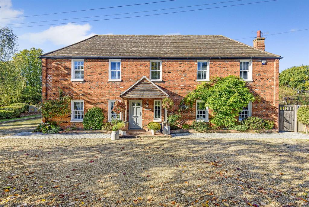 Laundry Lane, Mountnessing, Brentwood 6 bed detached house for sale £
