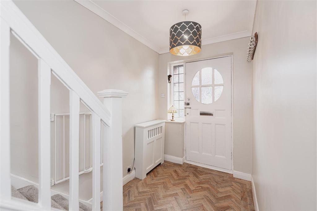 Ewell Park Way