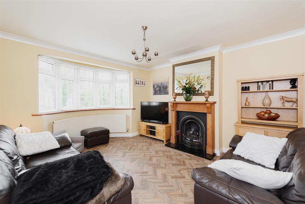 Ewell Park Way