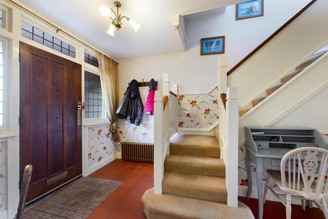 174 Frindsbury Hill, Rochester, ME2 4JR
