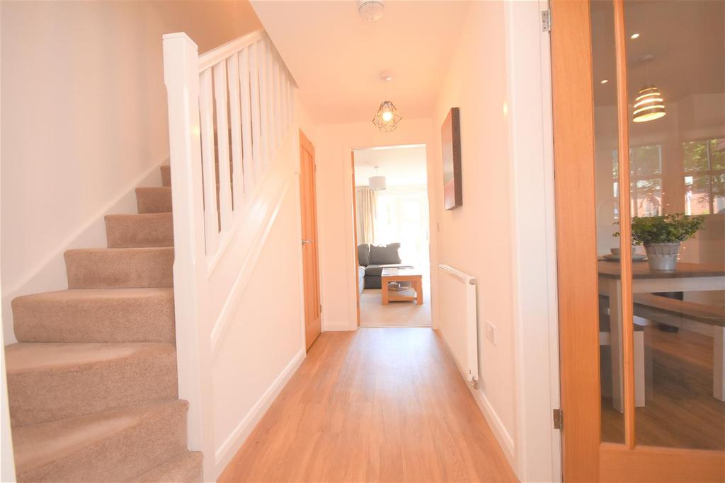 Neston Road, Willaston, Neston 3 bed cottage £1,400 pcm (£323 pw)