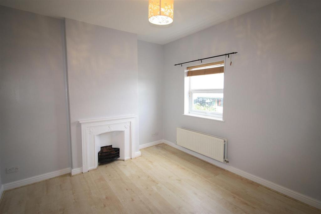 Marble Alley, Studley 1 bed flat £650 pcm (£150 pw)