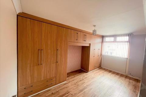 13 Ashworthy Close, Bransholme, Hull, HU7 4EU