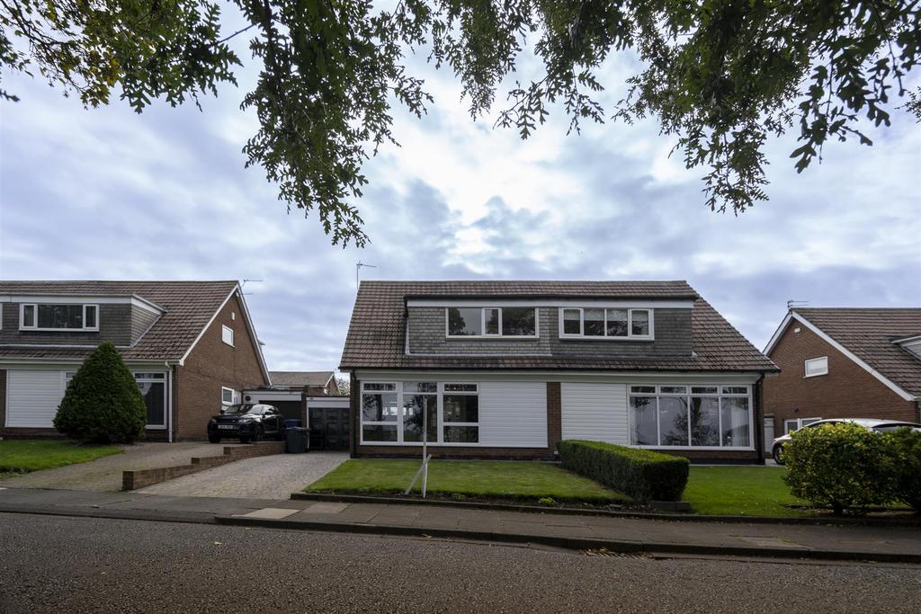 Cleadon Meadows, Cleadon, Sunderland 3 bed semidetached house £315,000