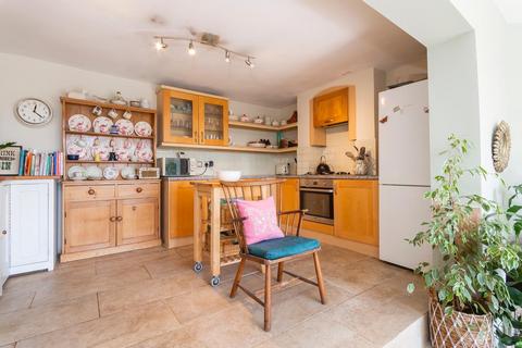 39 Dunkerry Road, Bristol, BS3 4LD