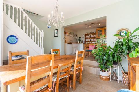 39 Dunkerry Road, Bristol, BS3 4LD