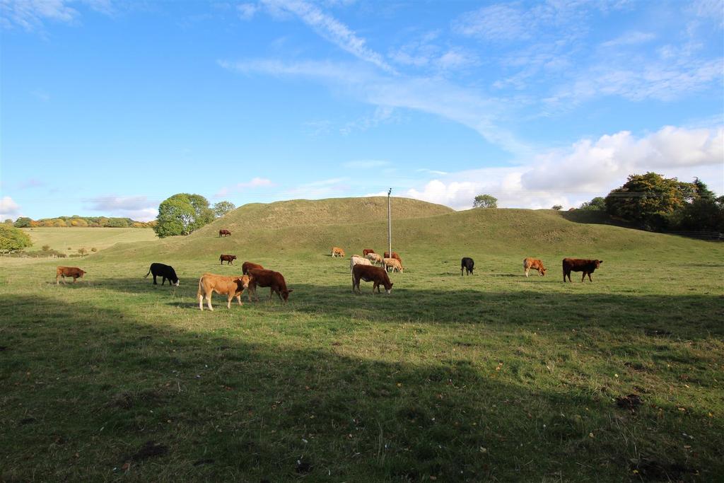 Glen Road, Castle Bytham, Grantham Land £500,000