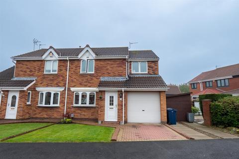 3 bedroom semi-detached house for sale - Evesham Close, Boldon Colliery