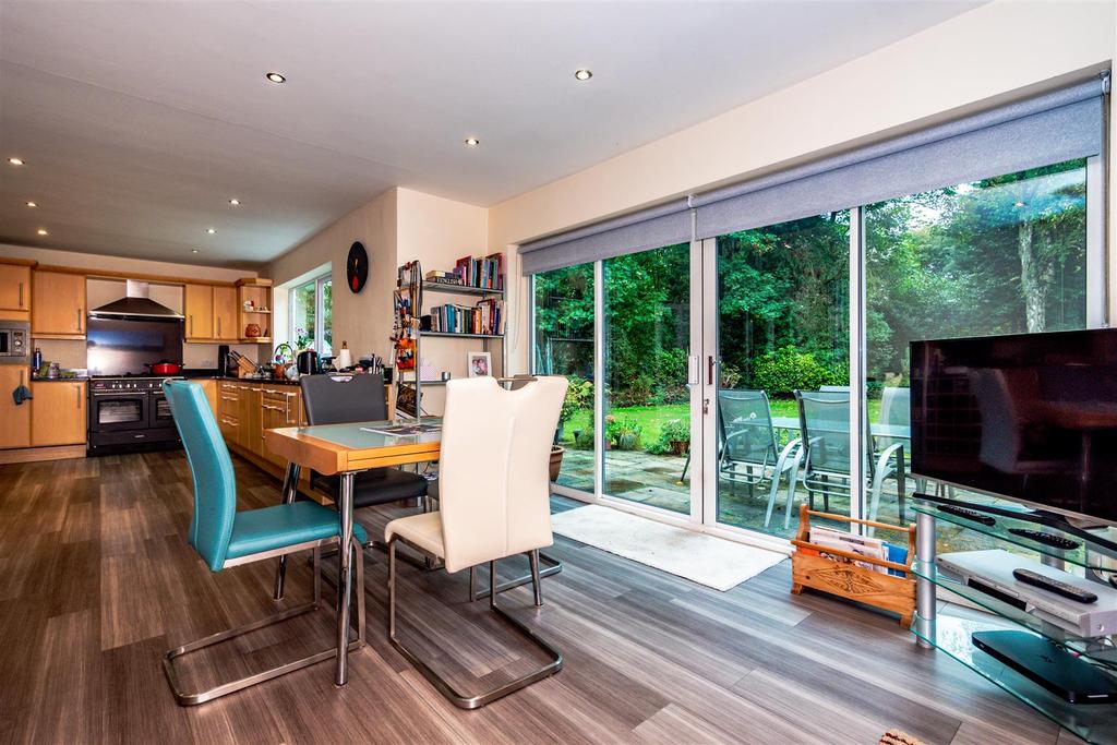 Dorset Road, Altrincham 5 bed detached house for sale £1,450,000