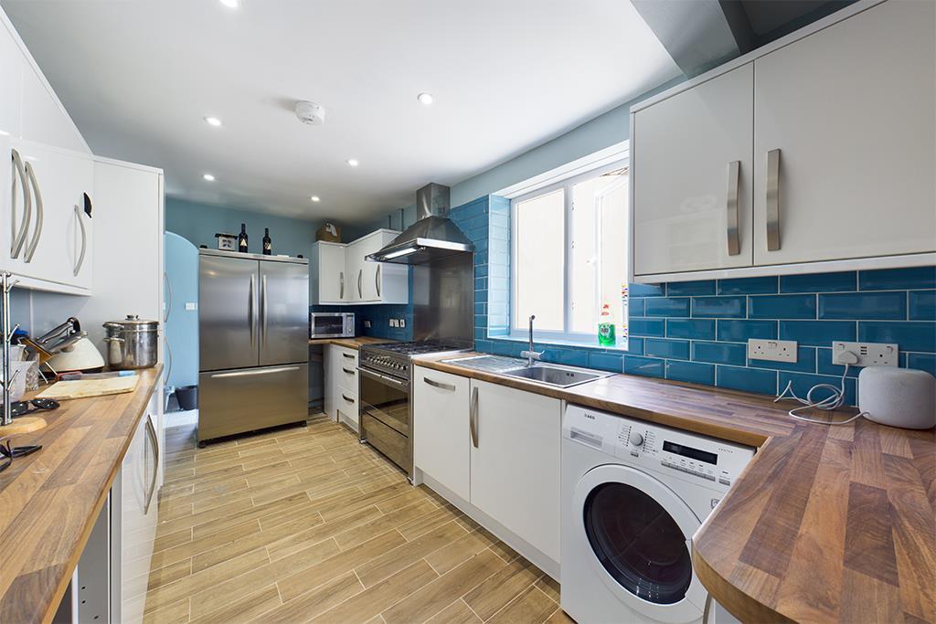 Cranbury Place, Southampton, Hampshire 3 bed terraced house £1,375 pcm (£317 pw)