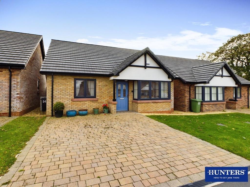 St Cuthberts Close, Wigton 2 bed detached bungalow £235,000