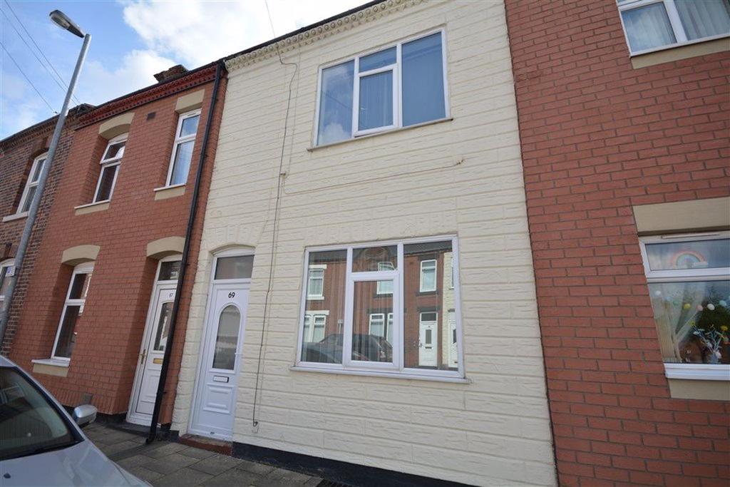 Wilson Street, Castleford, WF10 2 bed terraced house £625 pcm (£144 pw)