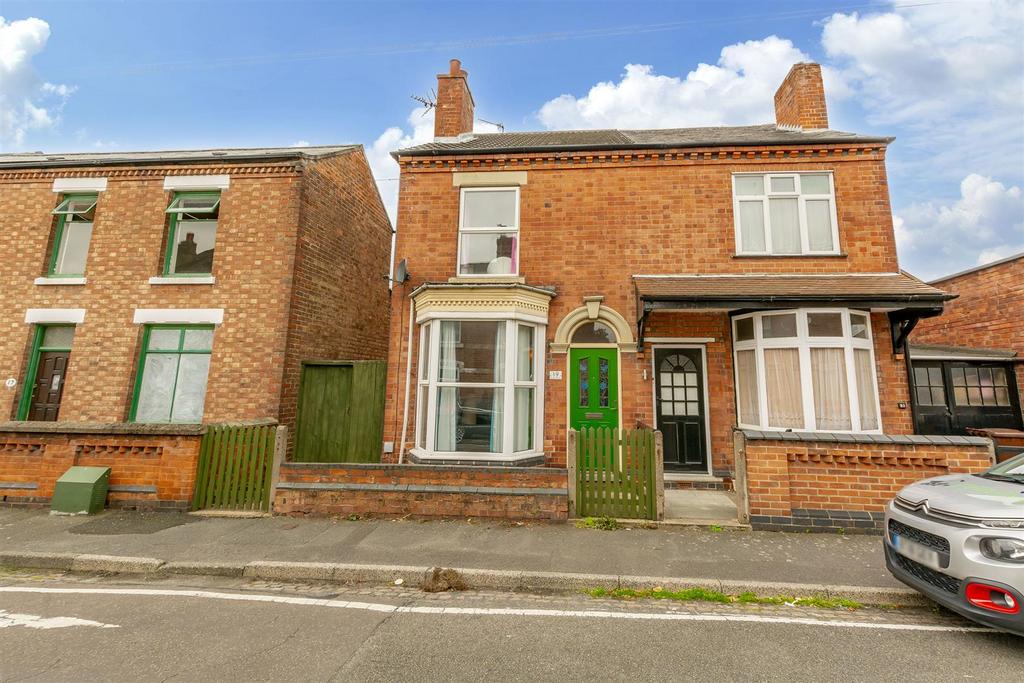 Russell Street, Long Eaton 2 bed semidetached house for sale £179,995