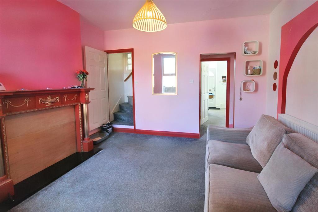 Eland Street, New Basford, Nottingham 3 bed end of terrace house for