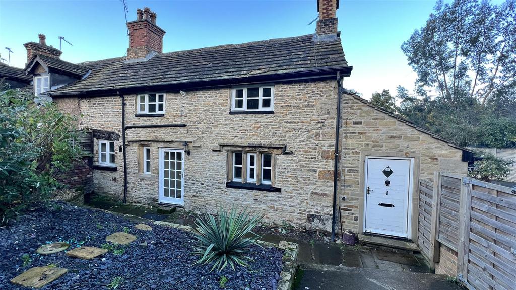 Brook Houses, Cawthorne, Barnsley 2 bed cottage £795 pcm (£183 pw)