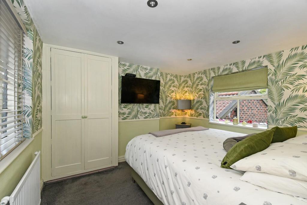 Bedroom One.jpg